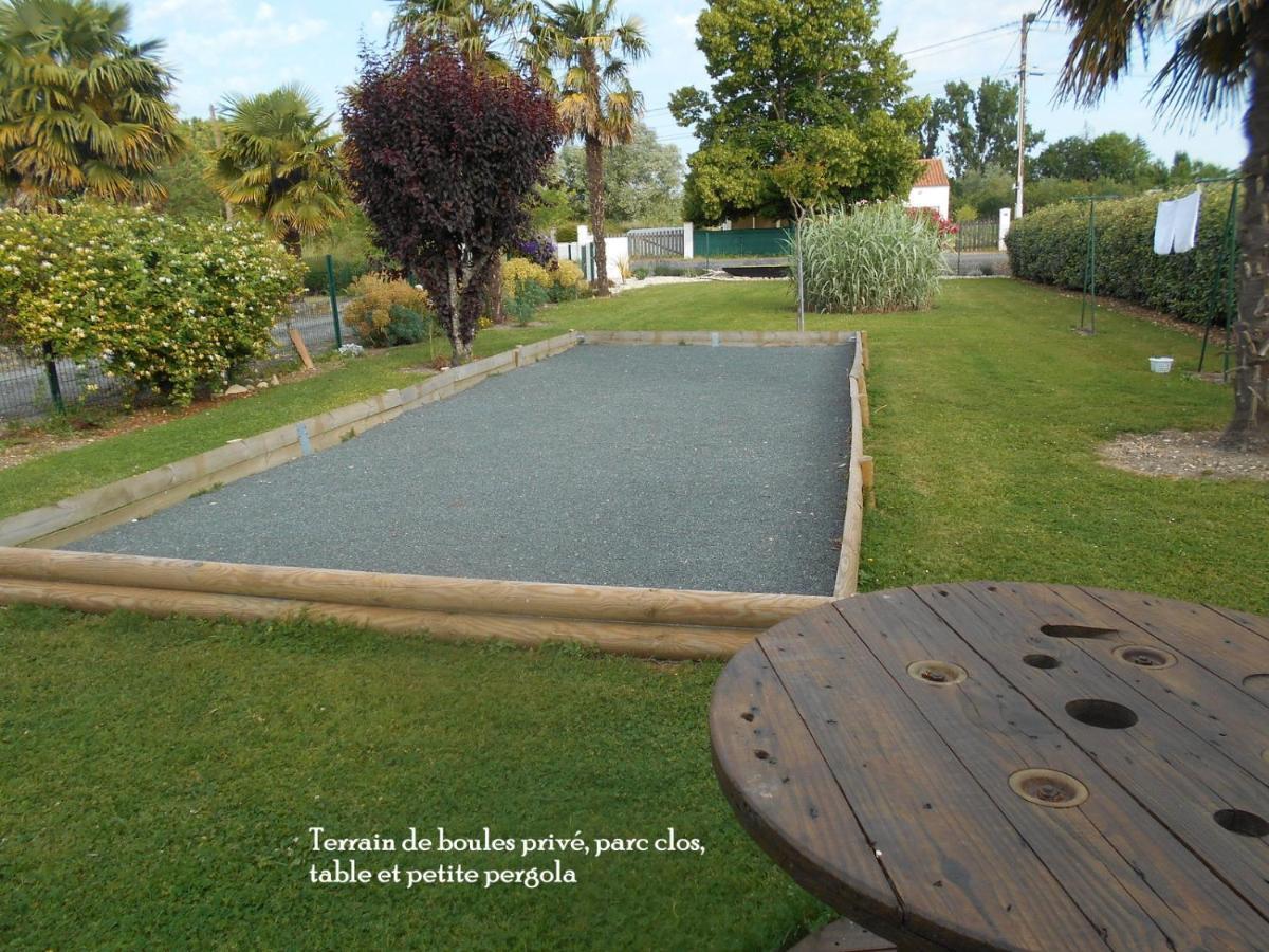 Marais Poitevin Bord Riviere Peche ,Barque, Velos, Wifi, Linge, Cheminee, Cuisine, Terrain De Boules La Taillee Exterior foto